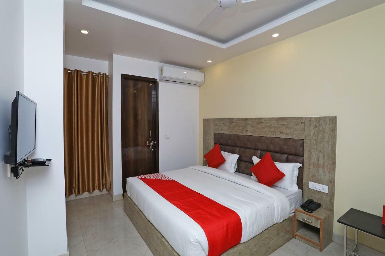 Oyo 43429 Star Glory Resort 하벨록섬 외부 사진